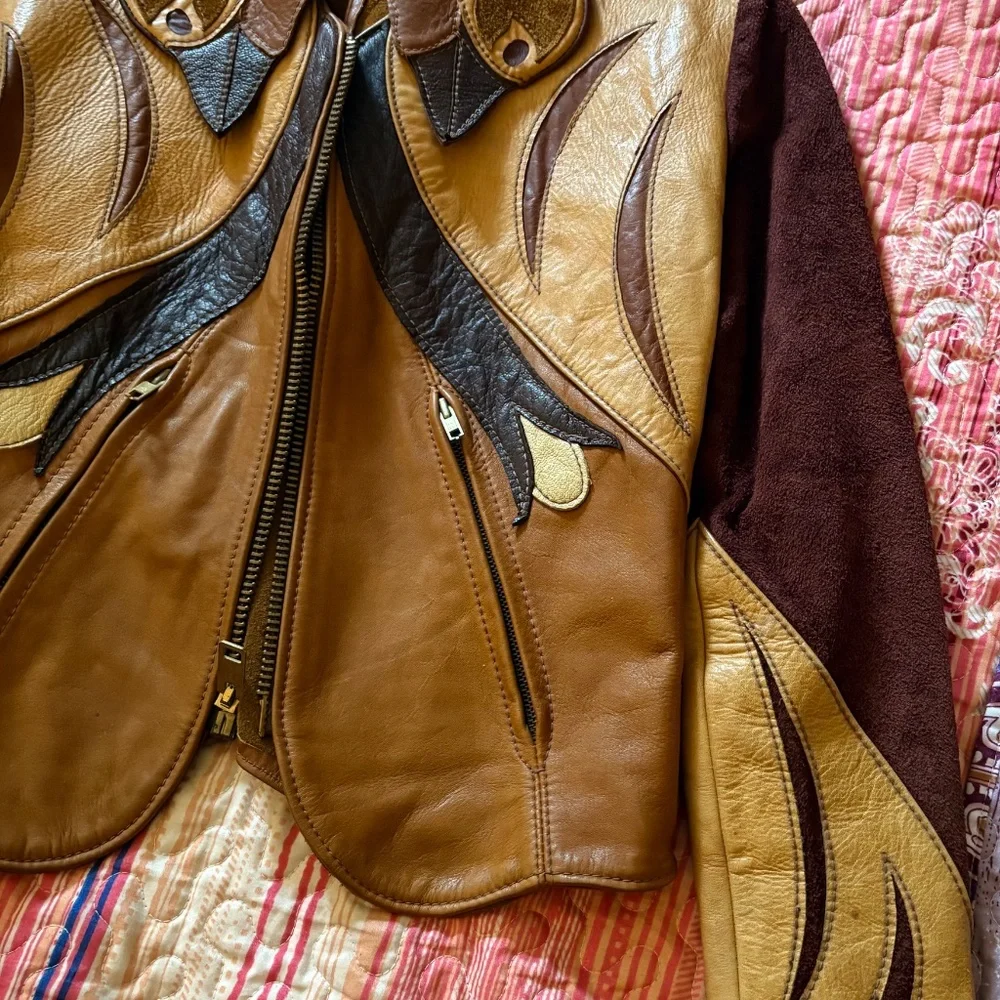 1970s Vintage Original East West Musical Instruments Leather Jacket - Picture 13 of 16